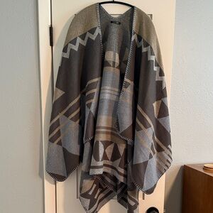 Geometric Patterned Poncho
